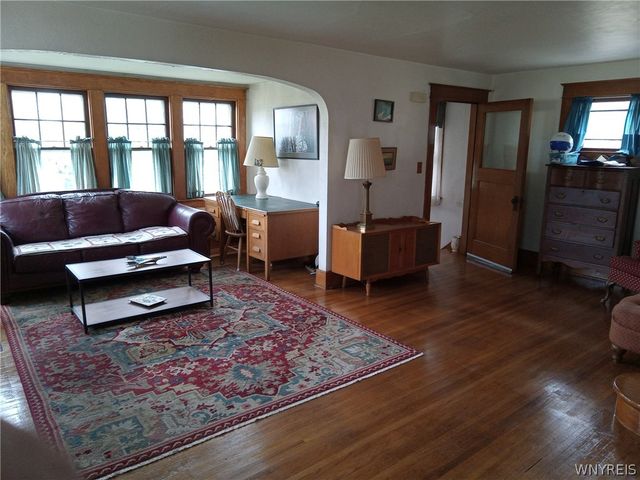 320 Knowlton Avenue, Tonawanda, NY 14217