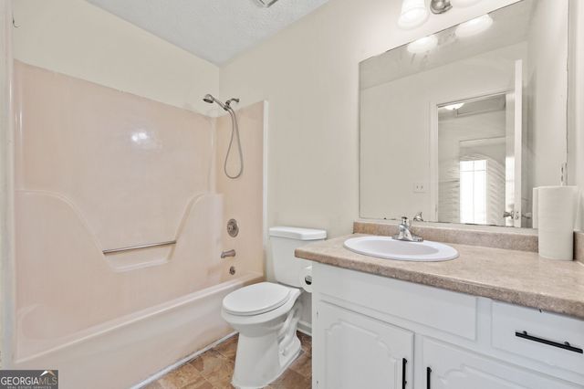 9240 Sunset Drive, Jonesboro, GA 30238