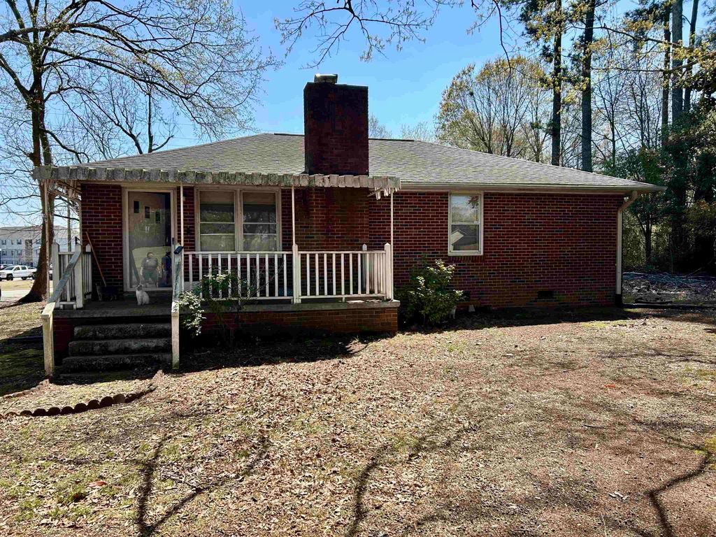 148 McMillin Boulevard, Boiling Springs, SC 29316