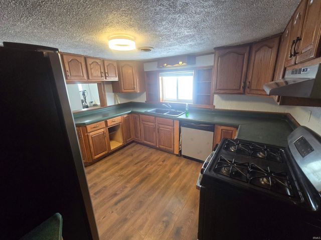 1216 S 750 E Road, Lafayette, IN 47905