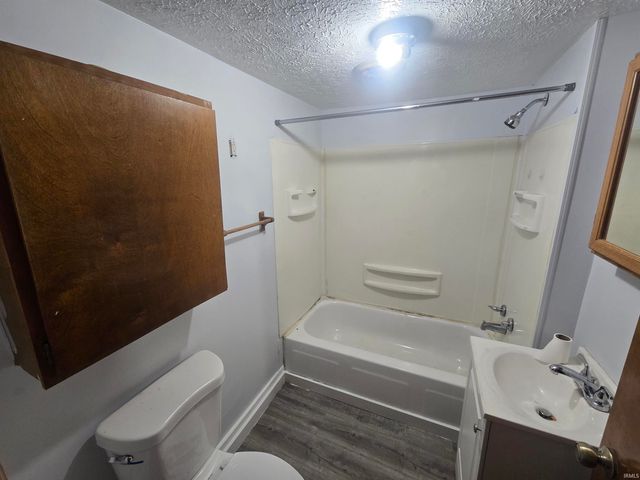 1216 S 750 E Road, Lafayette, IN 47905