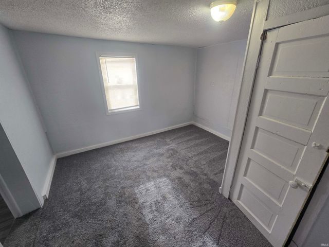 1216 S 750 E Road, Lafayette, IN 47905