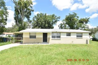 8013 BEECHWOOD PLACE, Tampa, FL 33619