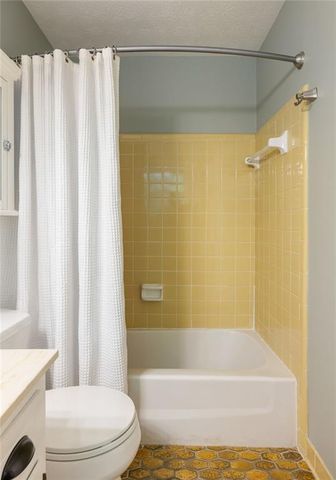 2497 Greenglade Road NE, Atlanta, GA 30345