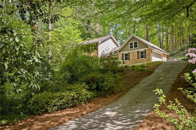 2497 Greenglade Road NE, Atlanta, GA 30345