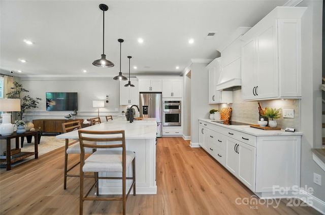 12115 Lavinia Lane, Charlotte, NC 28277