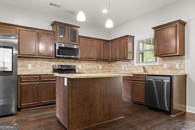 6696 Admiral Drive, Midland, GA 31820