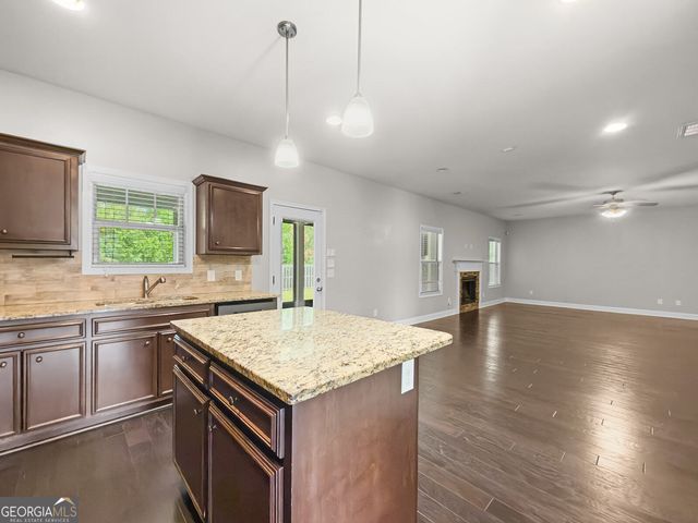 6696 Admiral Drive, Midland, GA 31820