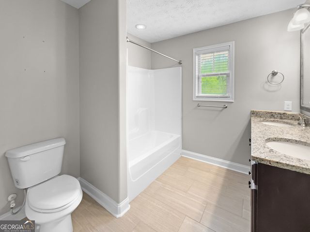 6696 Admiral Drive, Midland, GA 31820