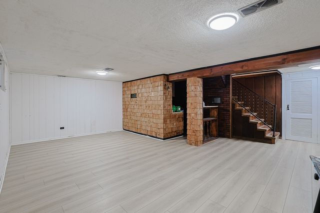 9714 Kedvale Avenue, Skokie, IL 60076