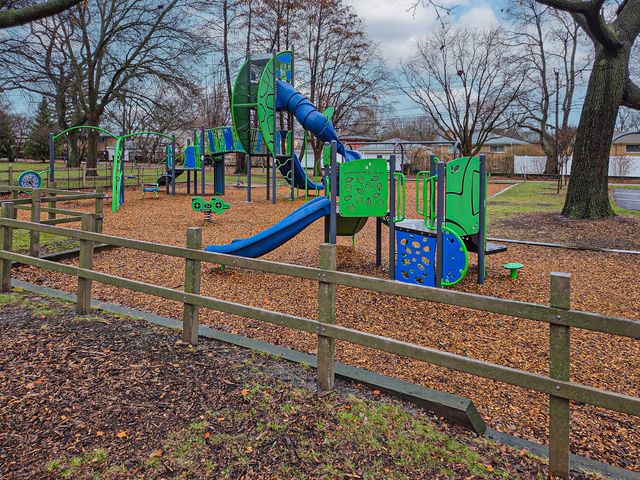 9714 Kedvale Avenue, Skokie, IL 60076