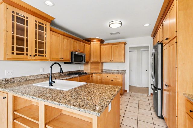 4344 Roxbury Lane, Kalamazoo, MI 49008