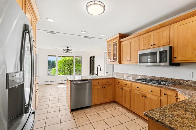 4344 Roxbury Lane, Kalamazoo, MI 49008