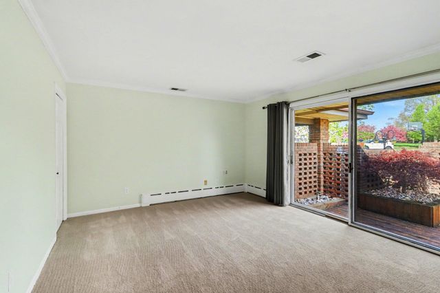 4344 Roxbury Lane, Kalamazoo, MI 49008