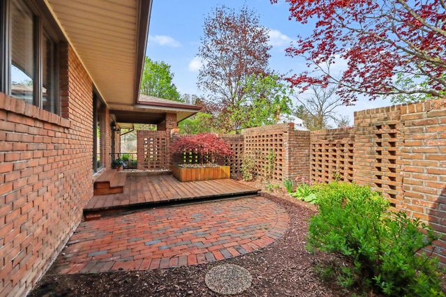 4344 Roxbury Lane, Kalamazoo, MI 49008