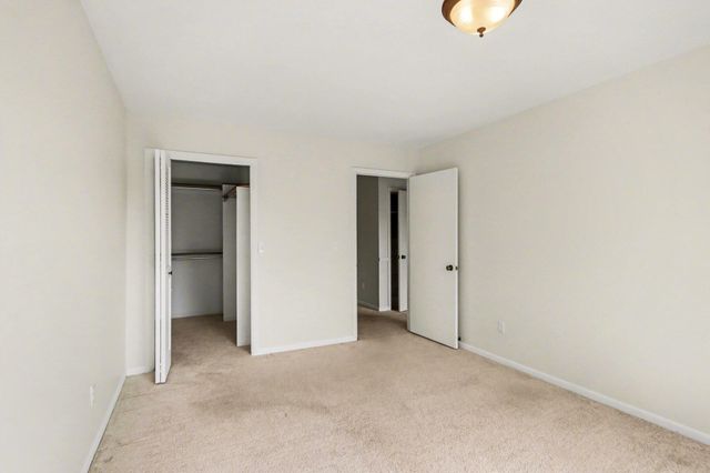 4344 Roxbury Lane, Kalamazoo, MI 49008