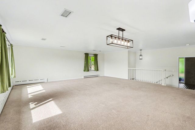 4344 Roxbury Lane, Kalamazoo, MI 49008