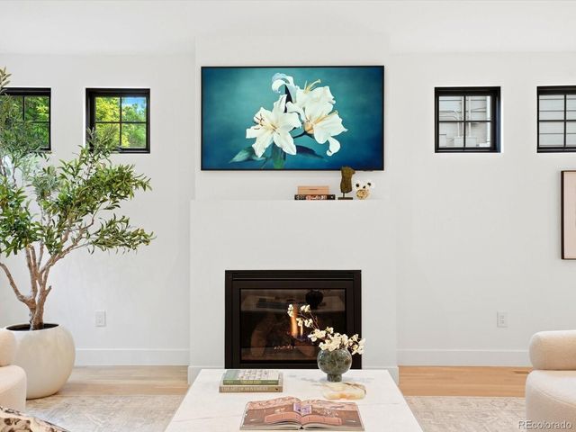 2900 S Madison Street, Denver, CO 80210