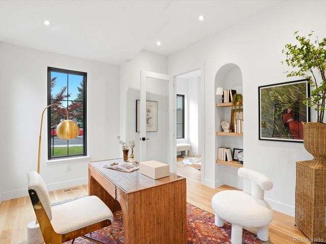 2900 S Madison Street, Denver, CO 80210