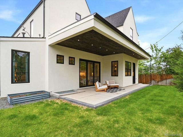 2900 S Madison Street, Denver, CO 80210