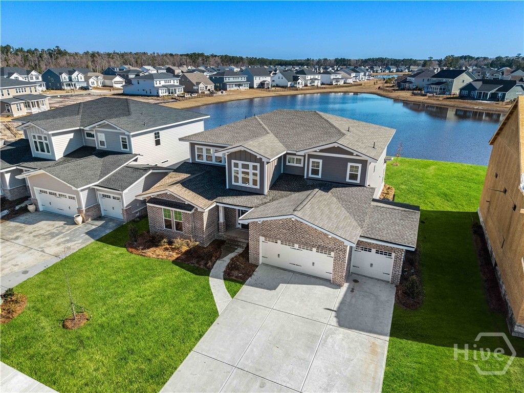Image 2 of property listing at 183 Champlain Drive, Pooler, GA 31322