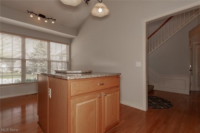 7830 Rockdove Lane, Concord Twp, OH 44077