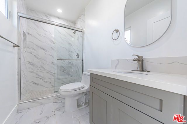 5436 Romaine Street, Los Angeles, CA 90038