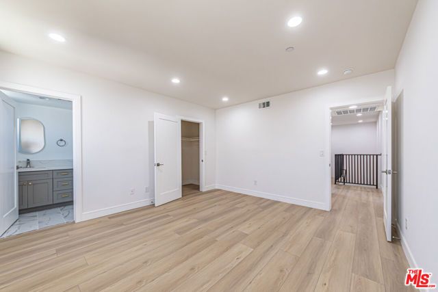 5436 Romaine Street, Los Angeles, CA 90038