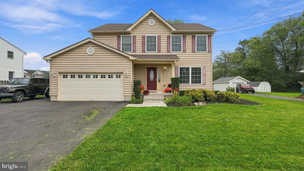 443 MADISON AVE, LANGHORNE, PA 19047 — exterior