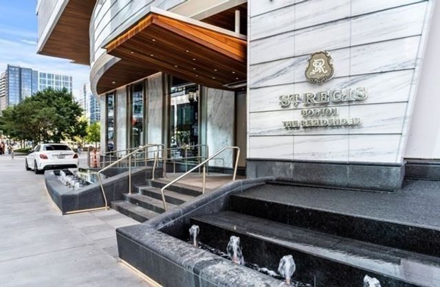 150 Seaport Blvd 14A, Boston, MA 02210