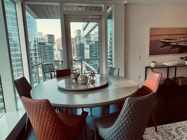 150 Seaport Blvd 14A, Boston, MA 02210