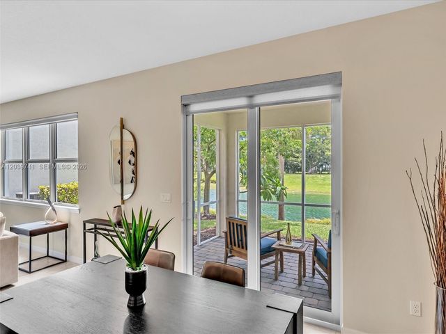 1183 Eucalyptus Dr, Hollywood, FL 33021