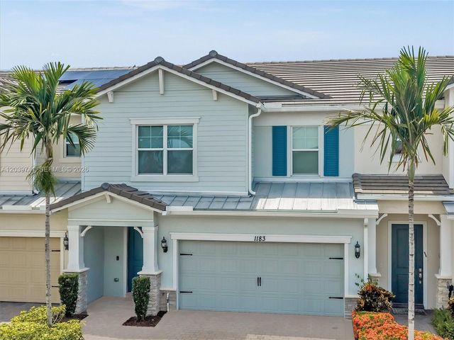 1183 Eucalyptus Dr, Hollywood, FL 33021
