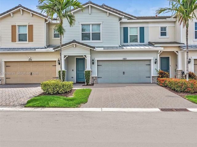 1183 Eucalyptus Dr, Hollywood, FL 33021