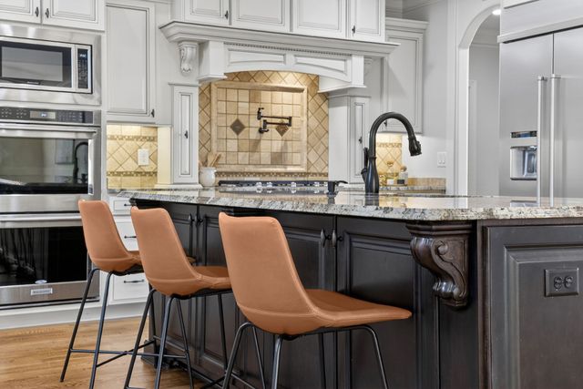 8008 Puddleduck Ln, Spring Hill, TN 37174