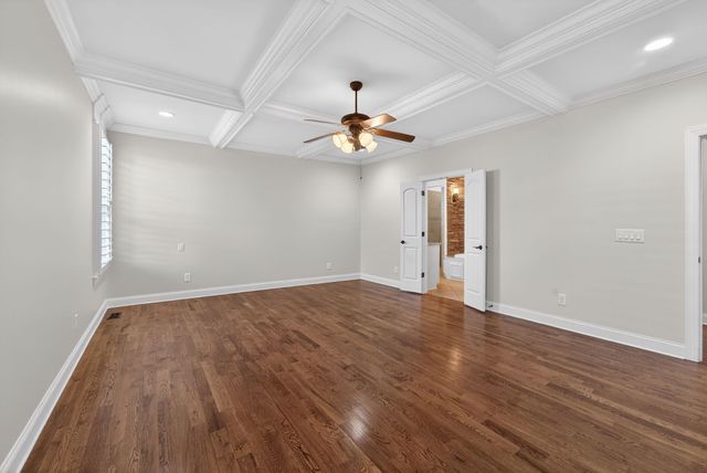 8008 Puddleduck Ln, Spring Hill, TN 37174