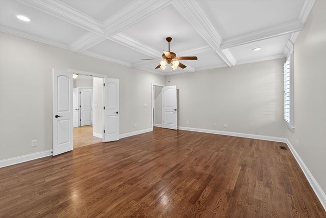 8008 Puddleduck Ln, Spring Hill, TN 37174