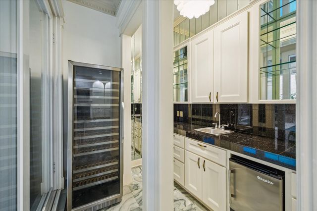 45 Bayou Pointe Drive, Houston, TX 77063