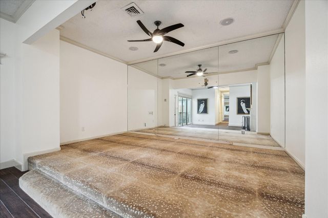 45 Bayou Pointe Drive, Houston, TX 77063