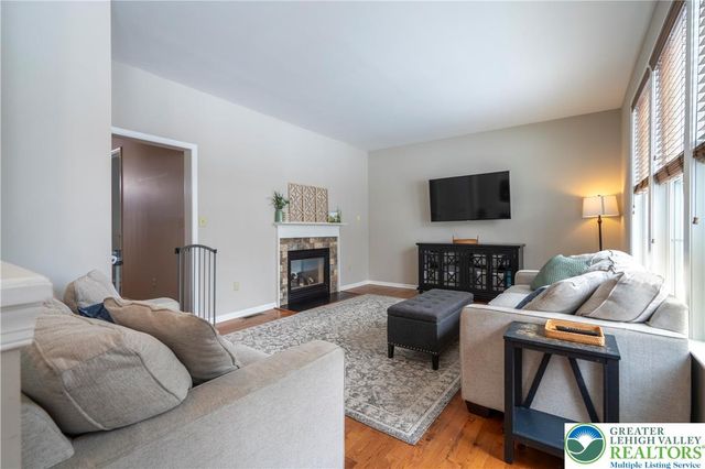 6216 Clover Lane, Lower Macungie Twp, PA 18062