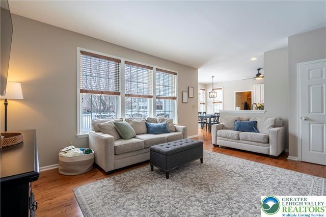 6216 Clover Lane, Lower Macungie Twp, PA 18062