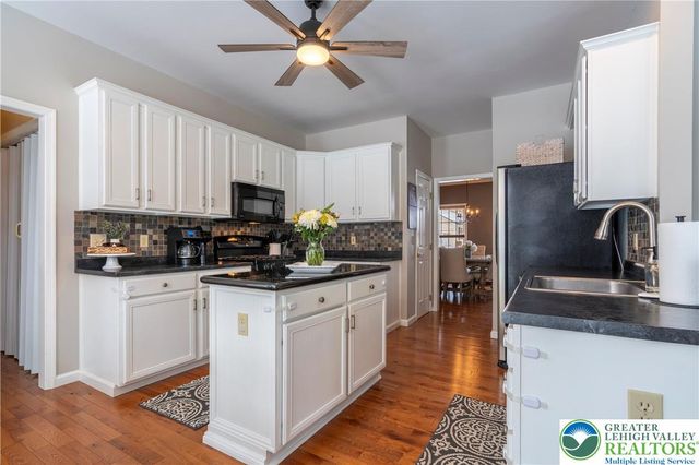 6216 Clover Lane, Lower Macungie Twp, PA 18062