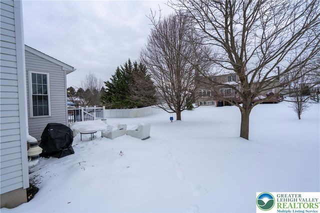 6216 Clover Lane, Lower Macungie Twp, PA 18062