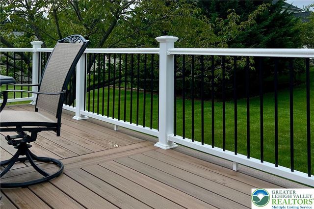 6216 Clover Lane, Lower Macungie Twp, PA 18062