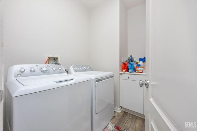 10815 Ponta Pora Place, Bakersfield, CA 93306