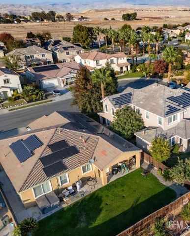 10815 Ponta Pora Place, Bakersfield, CA 93306