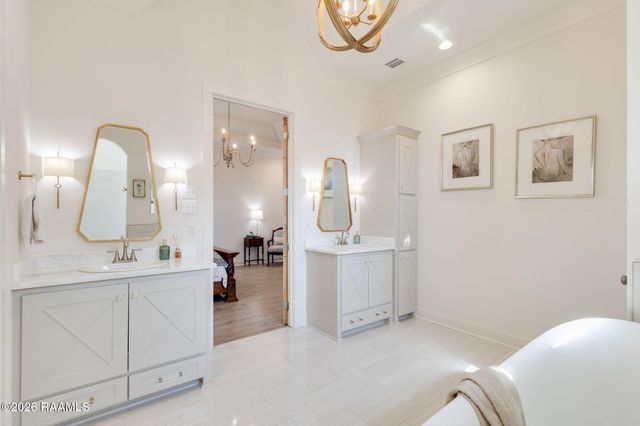 414 Sandy Bay Drive, Broussard, LA 70518