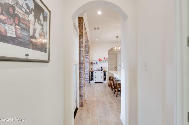 414 Sandy Bay Drive, Broussard, LA 70518