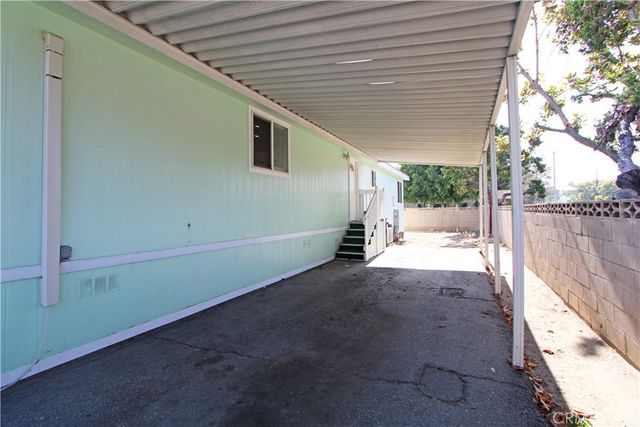 1461 W Mission Boulevard 106, Pomona, CA 91766
