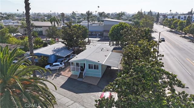 1461 W Mission Boulevard 106, Pomona, CA 91766